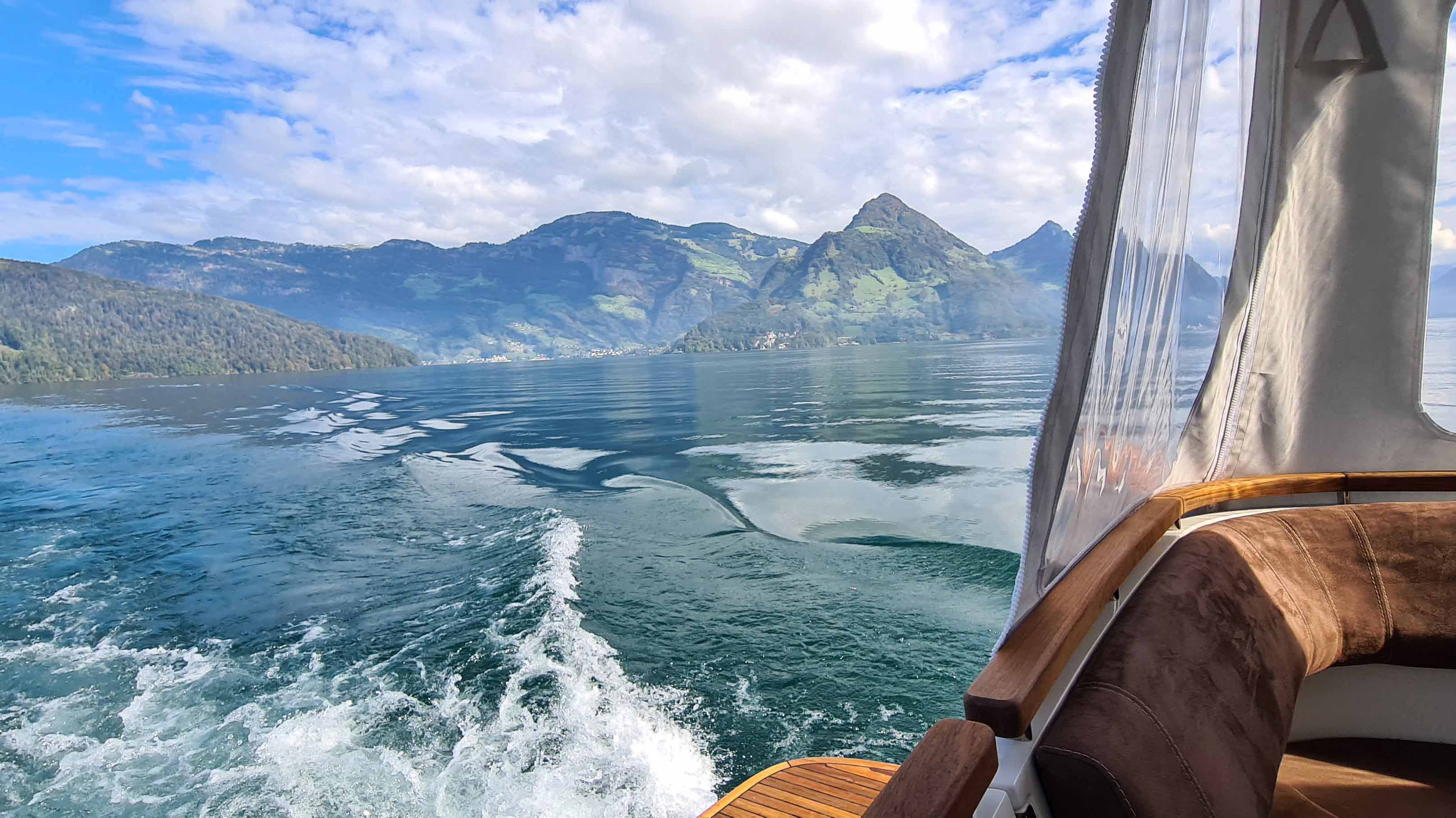 Schweiz Luzern Vierwaldstättersse Stimmungsfoto